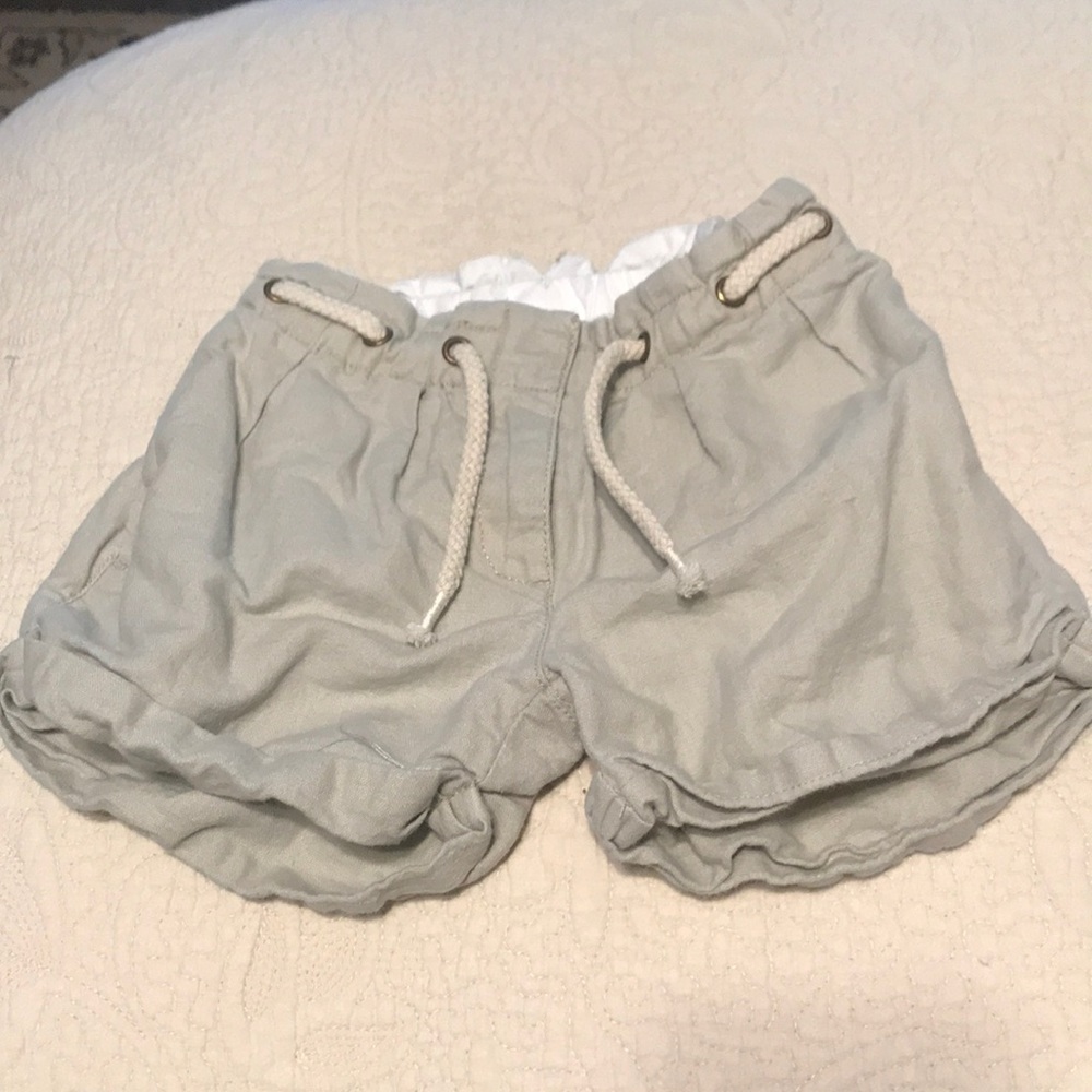Cute Crewcuts khaki shorts